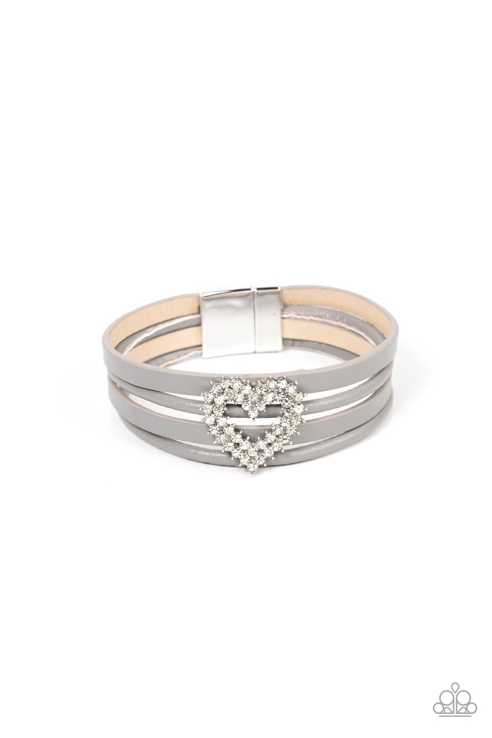 Paparazzi Wildly in Love