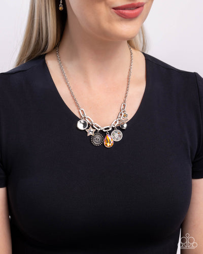 Paparazzi Welcome to the Show - Orange