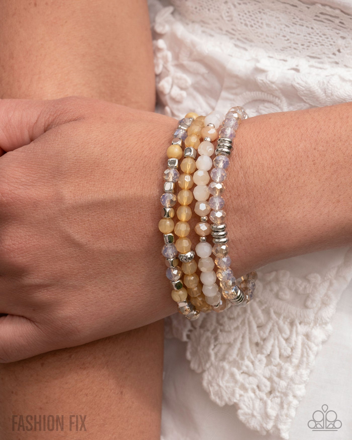 Paparazzi Sunset Sightings Fashion Fix - August 2025