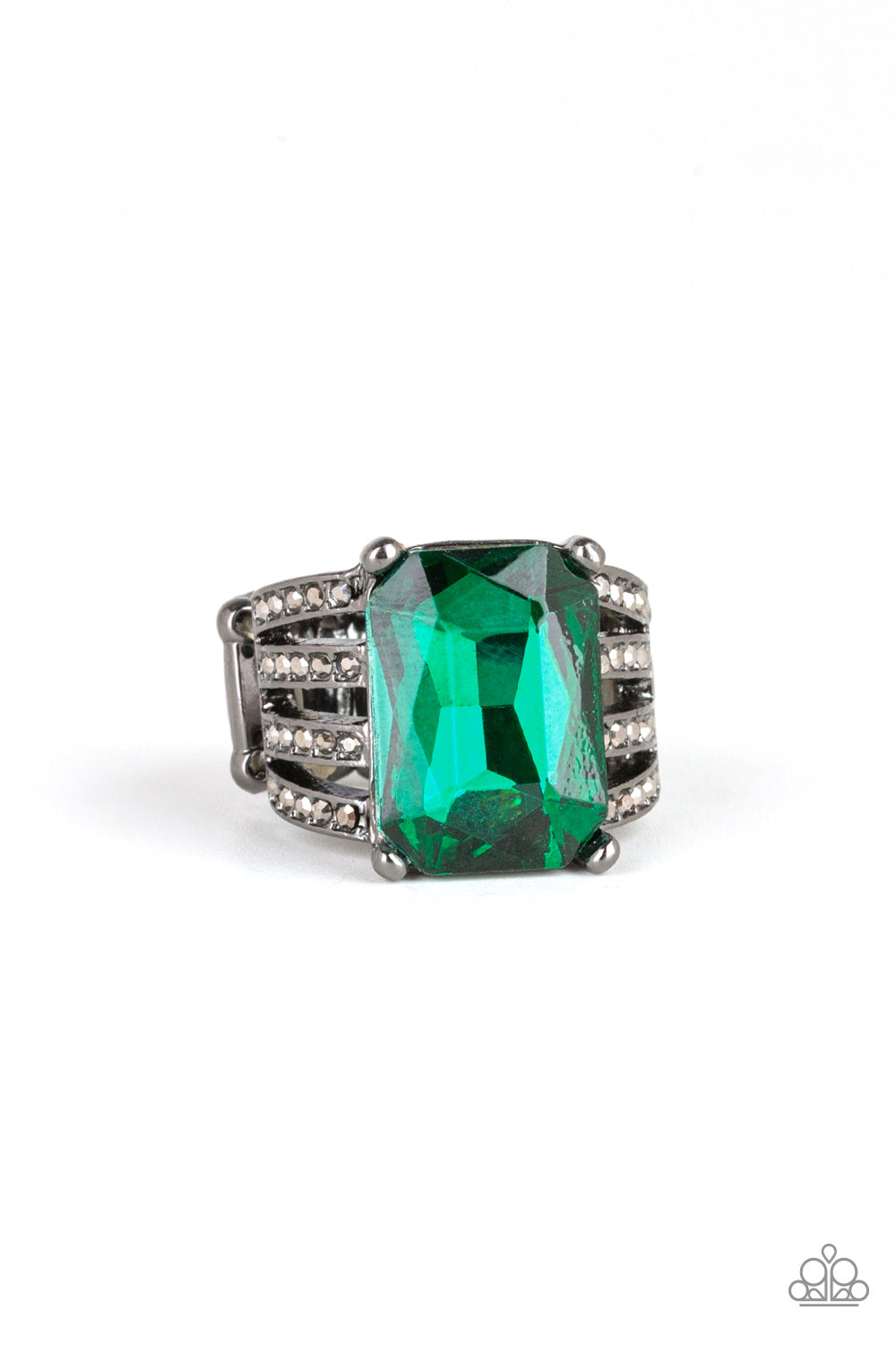 Paparazzi Expect Heavy Reign