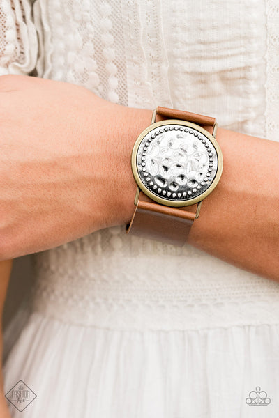 Paparazzi Hold On To Your Buckle