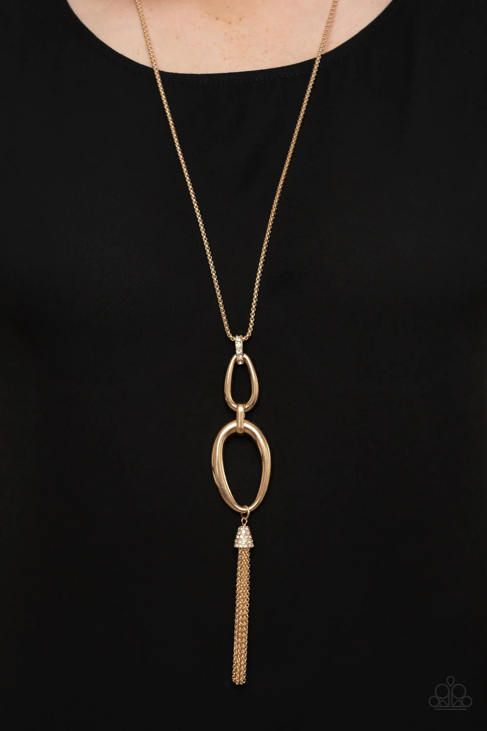 Paparazzi ♥ Elegantly Entrancing - Gold ♥ Necklace