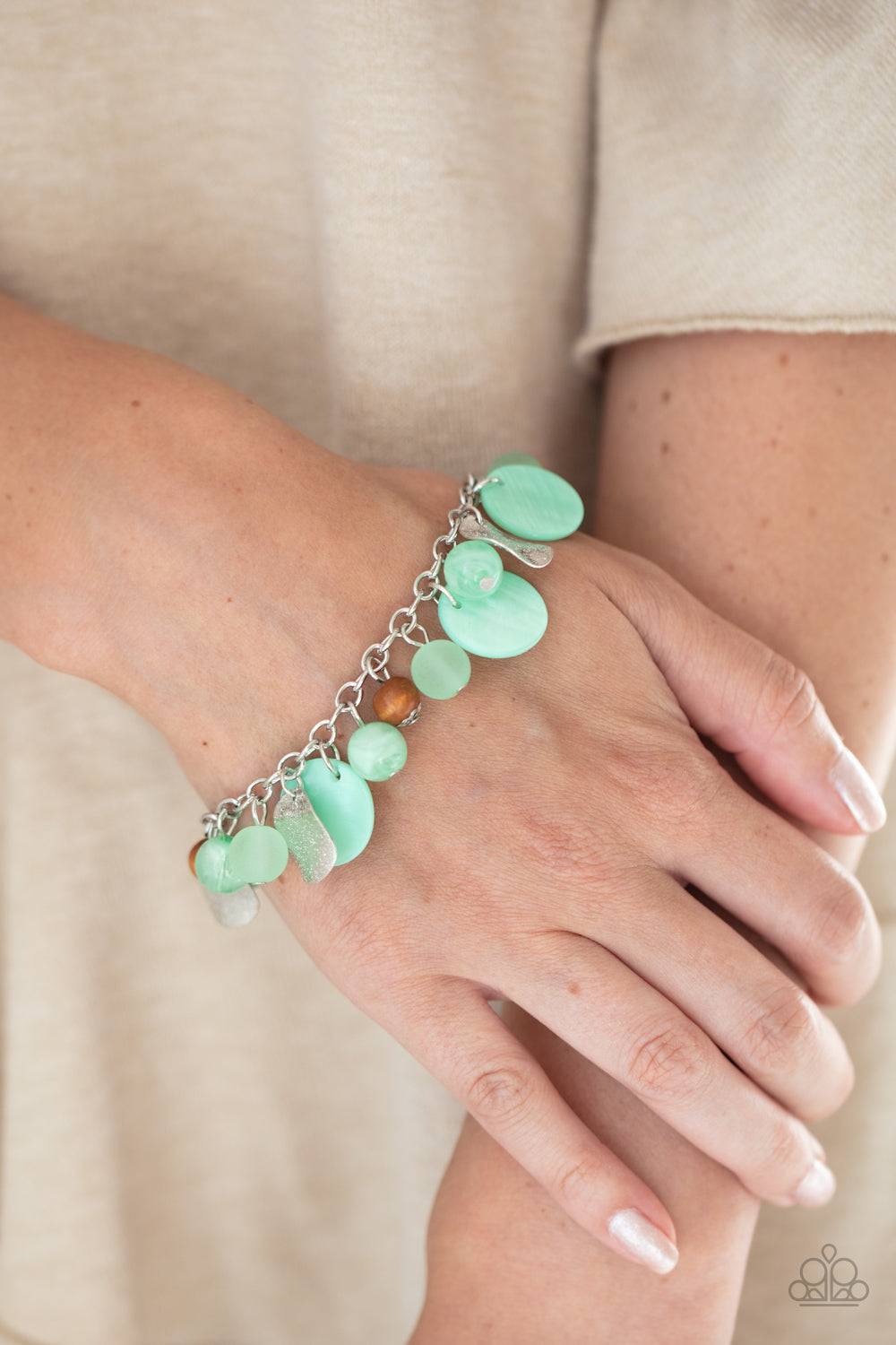 Springtime Springs Green Necklace and Bracelet Set
