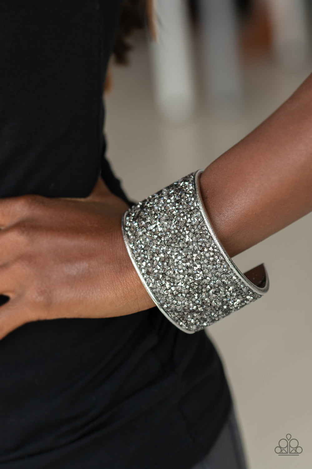 Paparazzi Stellar Radiance Cuff Bracelet